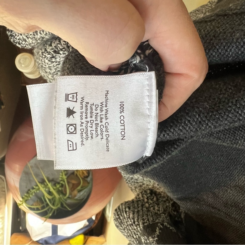 Eddie Bauer Fair Isle Cotton Sweater Two Way Zip
Size XS - Picture 9 of 9